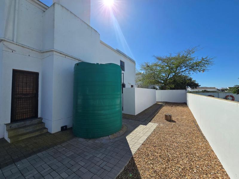 5 Bedroom Property for Sale in Golden Mile Western Cape